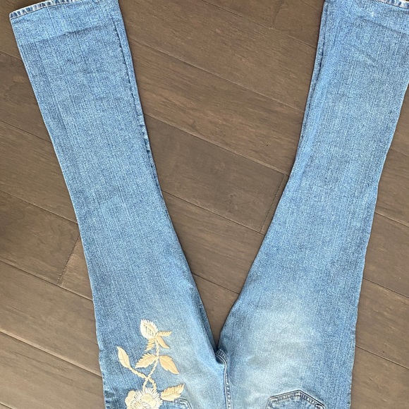 Very RARE Embroidered Blumarine Blue Jeans - Picture 5 of 7